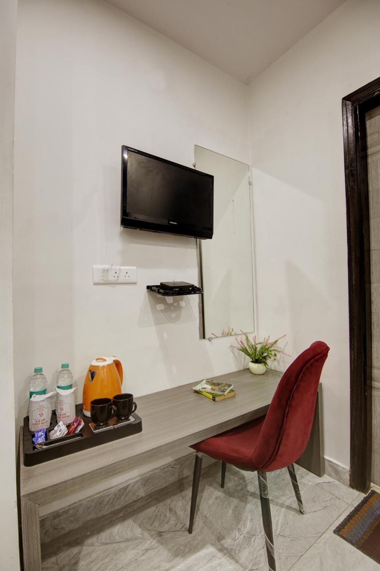 Hotel S B Inn Paharganj Delhi New Delhi Exterior photo