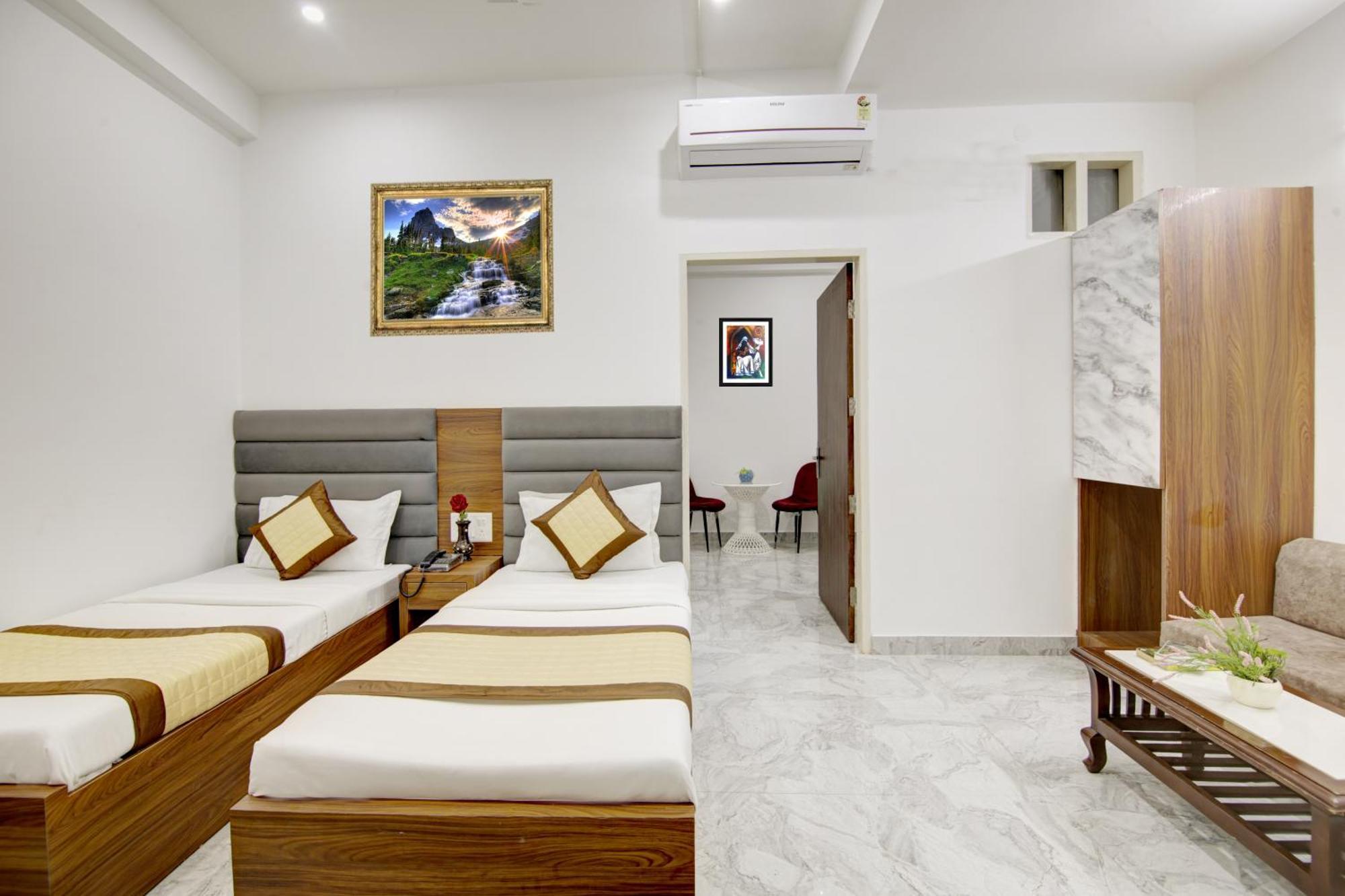 Hotel S B Inn Paharganj Delhi New Delhi Exterior photo