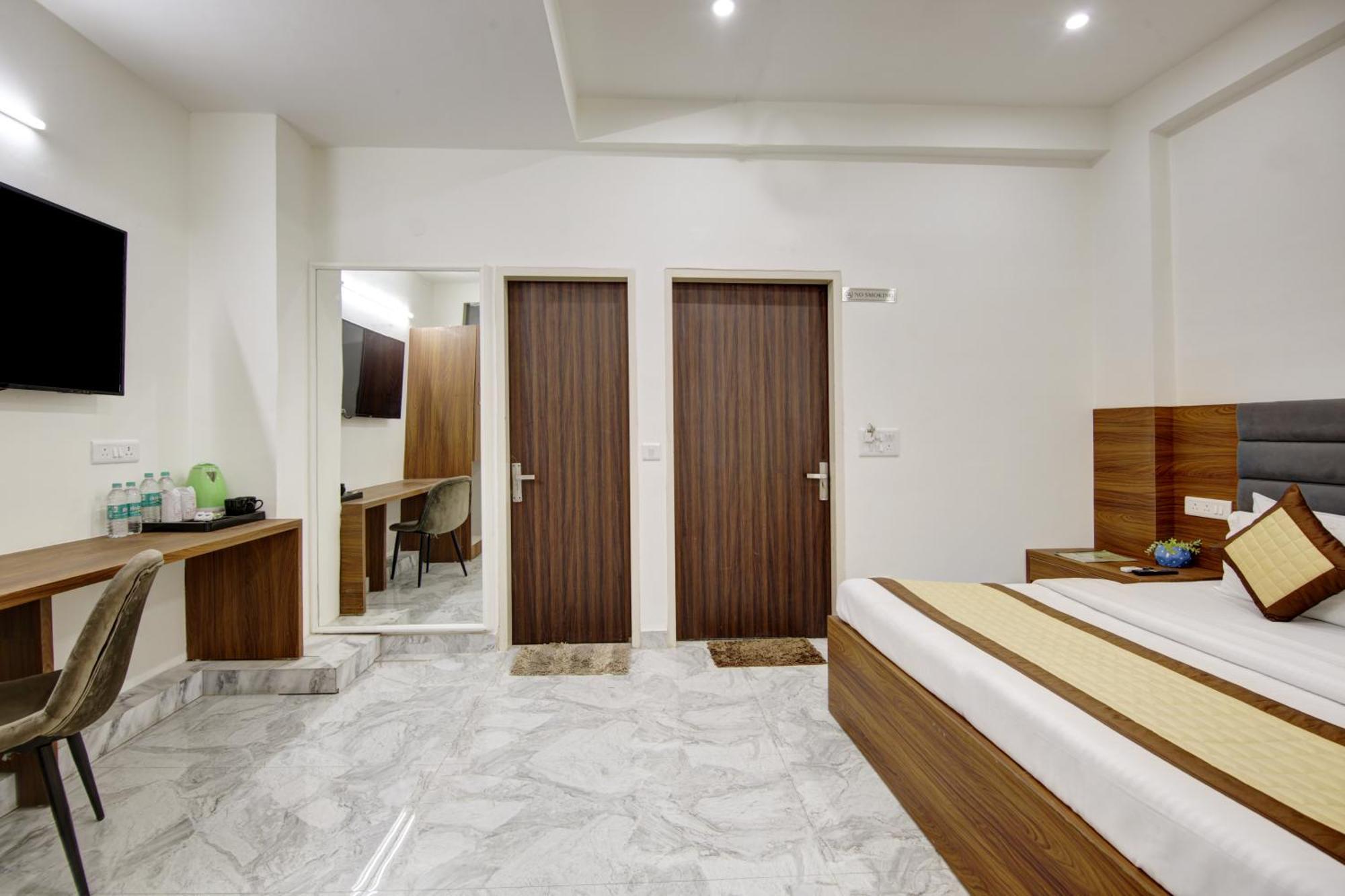 Hotel S B Inn Paharganj Delhi New Delhi Exterior photo